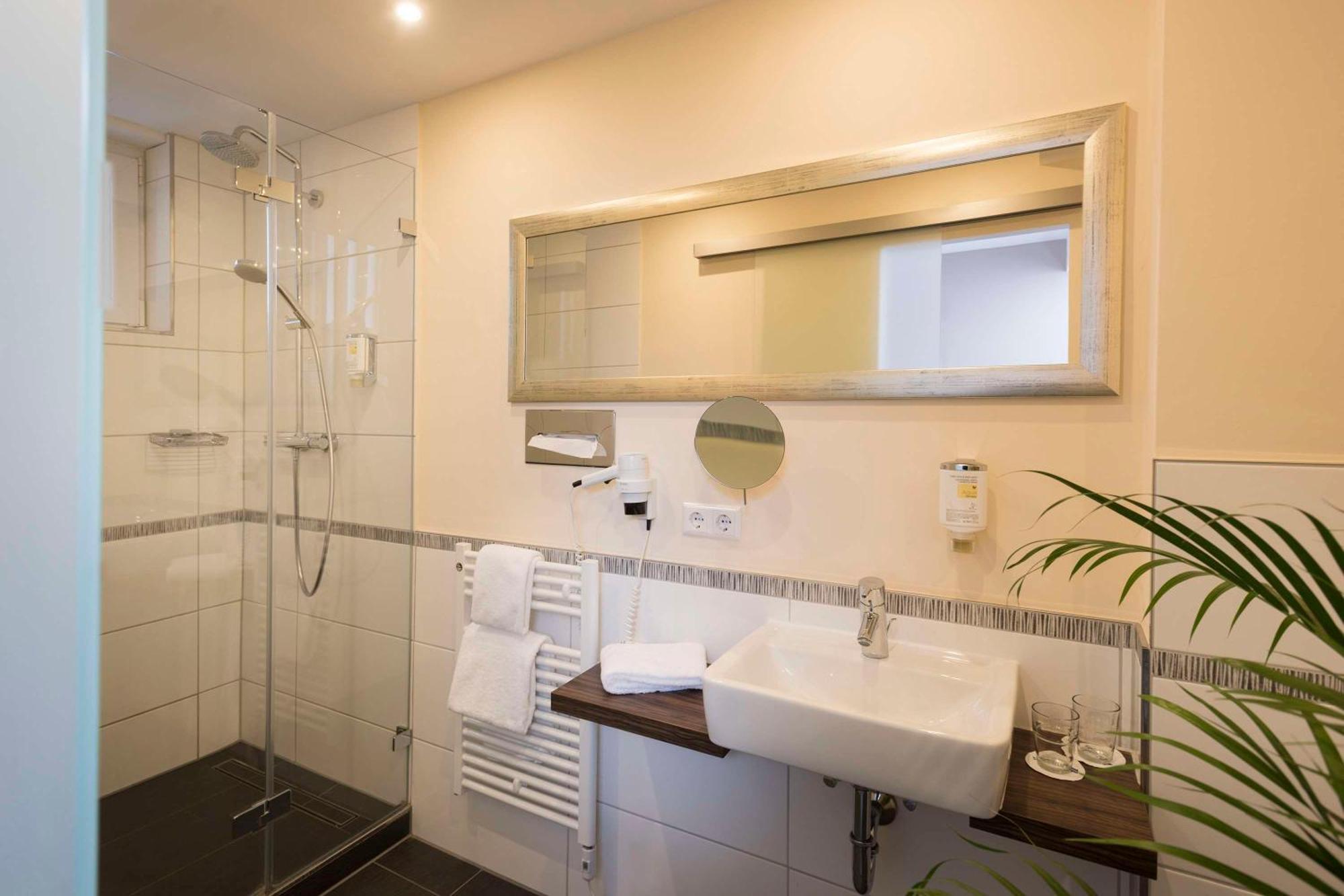 Best Western Hotel Lamm Singen Extérieur photo